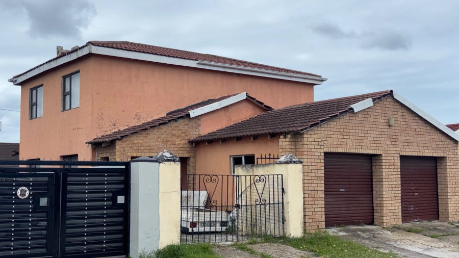 5 Bedroom Property for Sale in Motherwell Nu 5 Eastern Cape